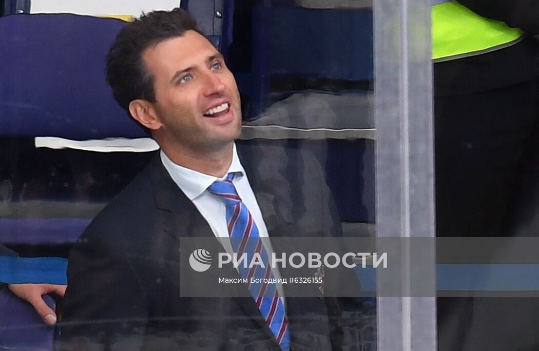 Хоккей. КХЛ. Матч "Ак Барс" - СКА