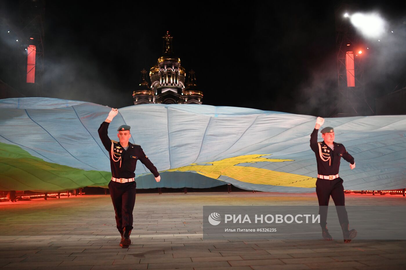 Показательное представление фестиваля "Спасская башня"