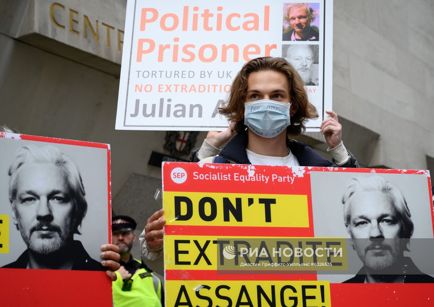 Возобновление слушаний по делу об экстрадиции Дж. Ассанжа в США