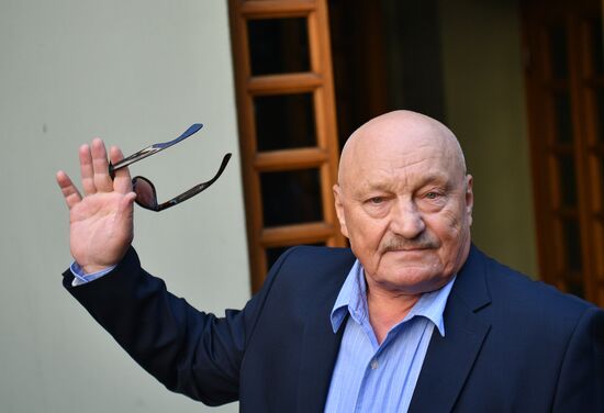 Сбор труппы в МХТ им. А. Чехова