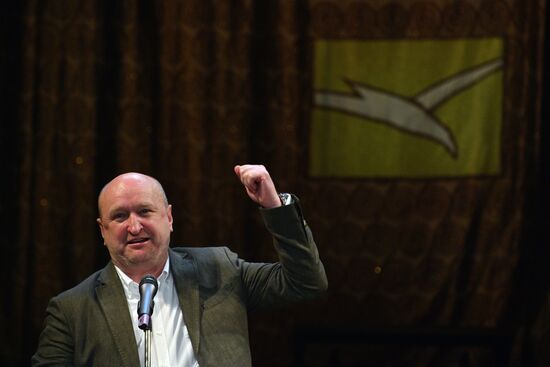 Сбор труппы в МХТ им. А. Чехова