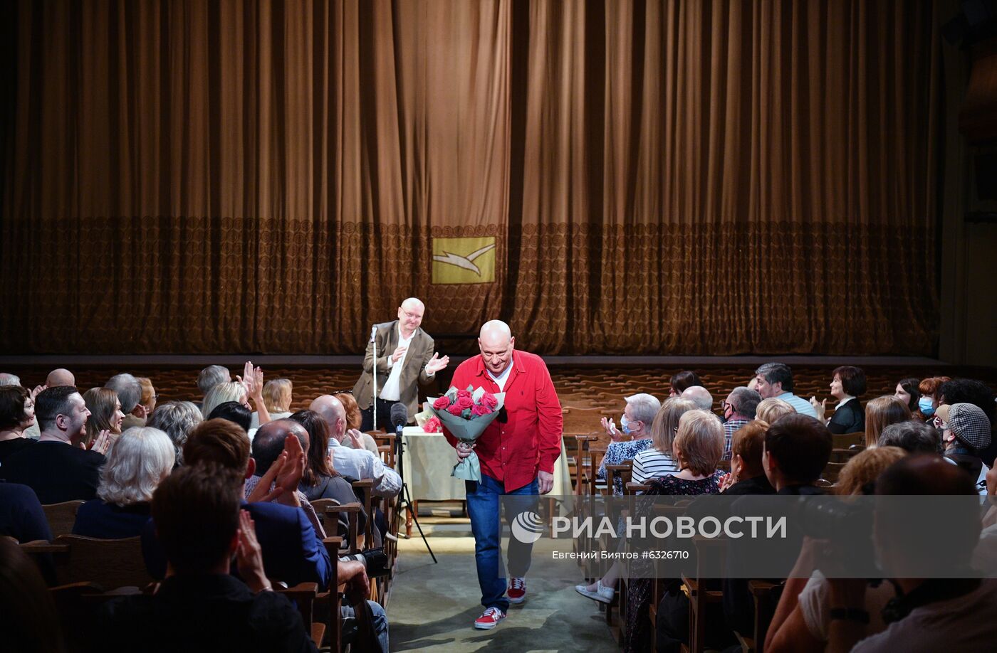 Сбор труппы в МХТ им. А. Чехова