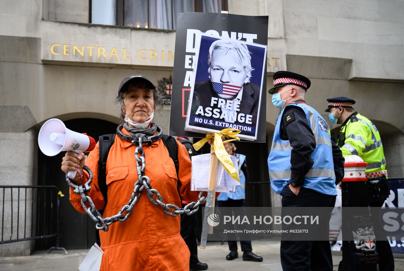 Возобновление слушаний по делу об экстрадиции Дж. Ассанжа в США