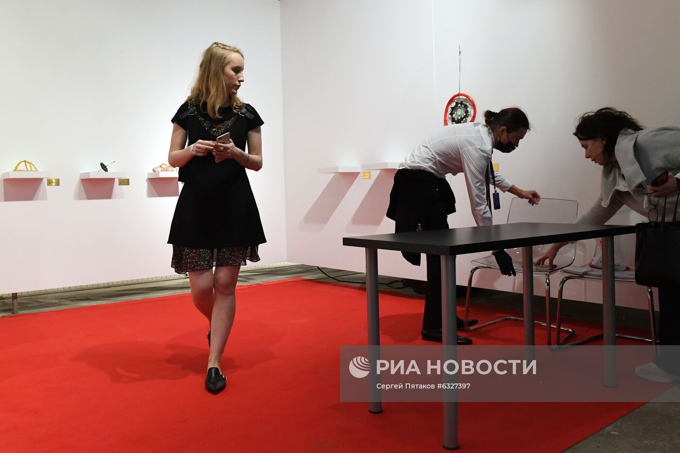 Ярмарка современного искусства blazar в Музее Москвы