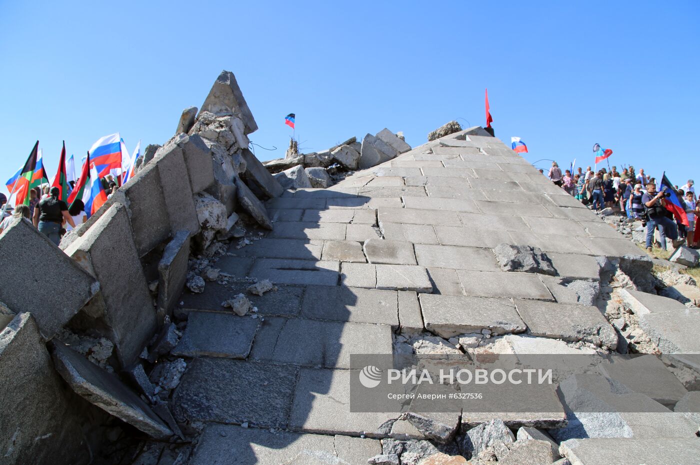 Мероприятия в честь 77-й годовщины освобождения Донбасса