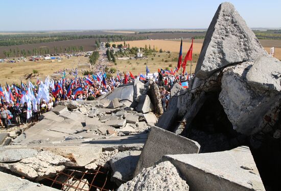 Мероприятия в честь 77-й годовщины освобождения Донбасса