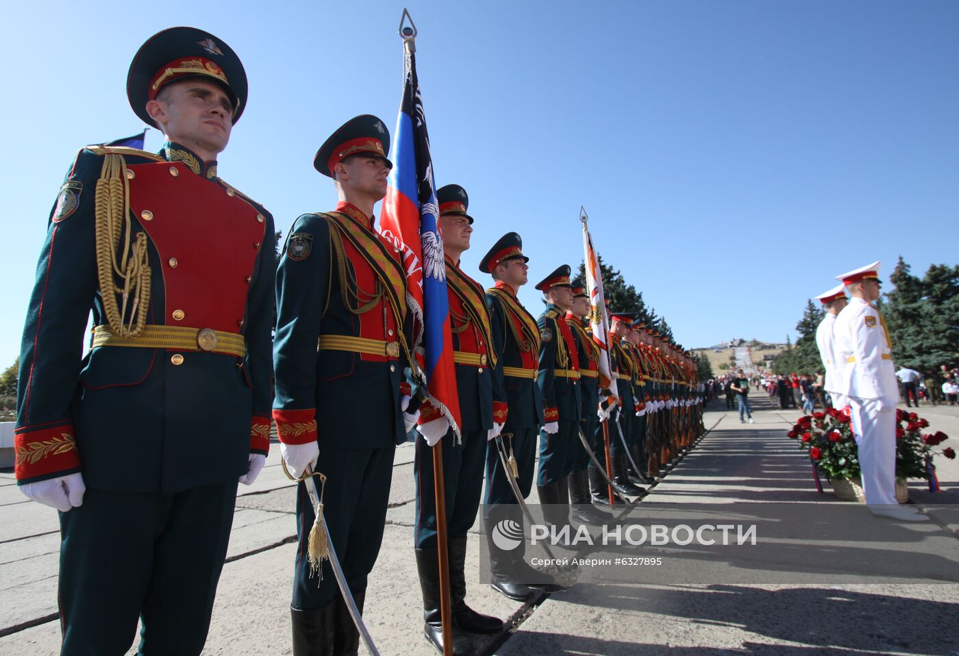 Мероприятия в честь 77-й годовщины освобождения Донбасса