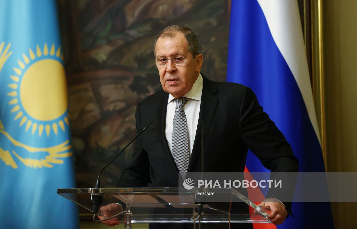 Переговоры глав МИД РФ и Казахстана С. Лаврова и М. Тлеуберди