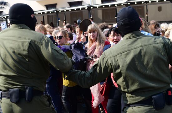 Женский марш "Подруга за подругу" в Минске