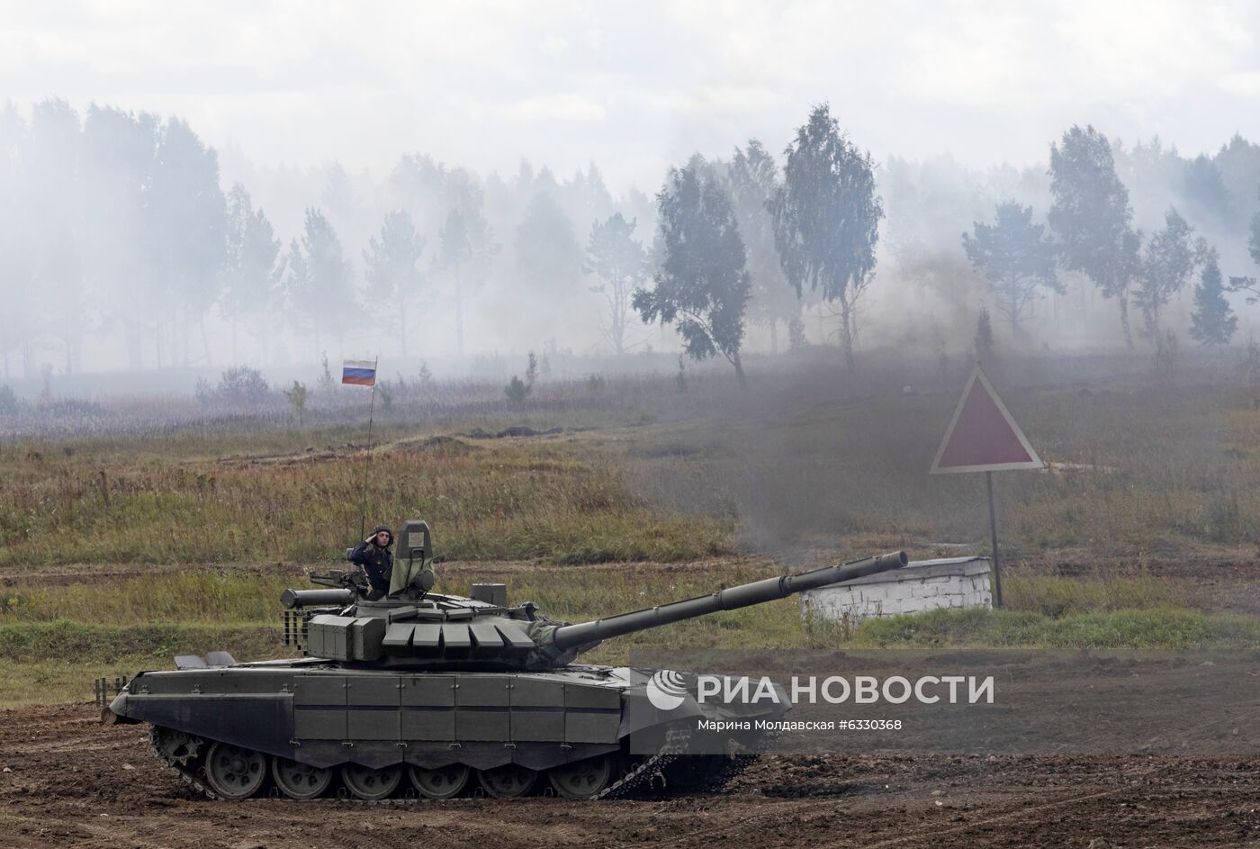 Праздник "День танкиста на Урале"