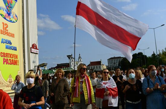 Женский марш "Подруга за подругу" в Минске