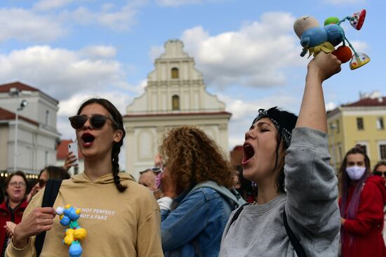 Женский марш "Подруга за подругу" в Минске