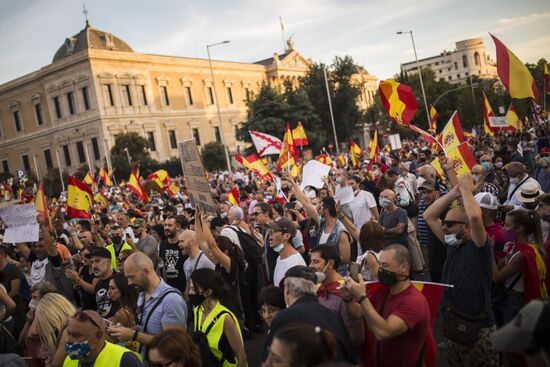 Антиправительственная акция в Мадриде