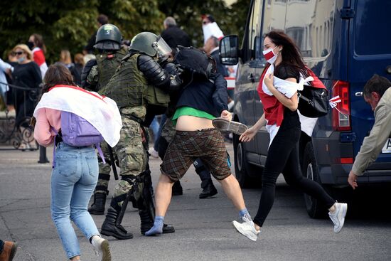 Несанкционированная акция оппозиции в Минске