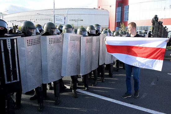 Несанкционированная акция оппозиции в Минске