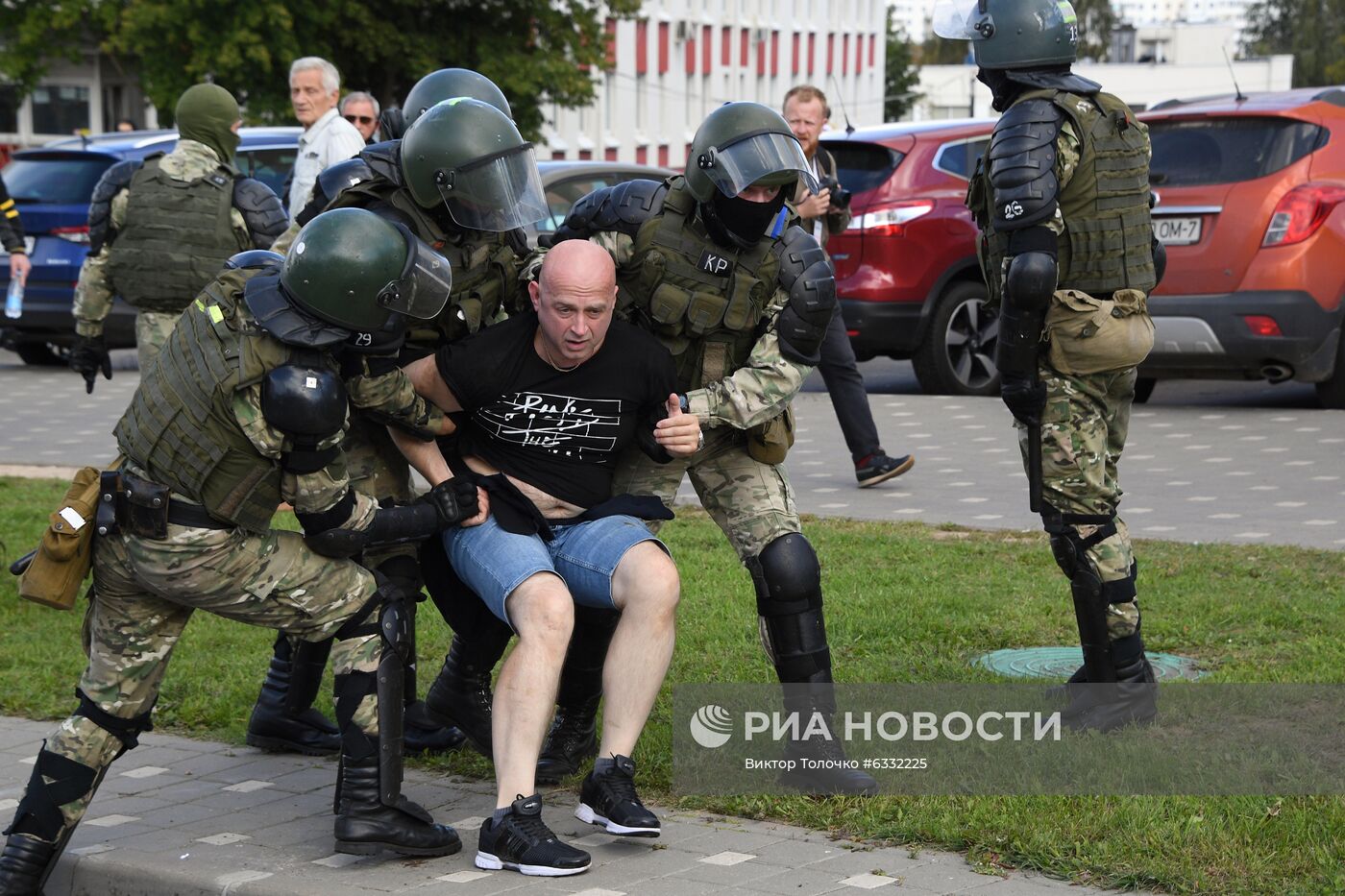 Несанкционированная акция оппозиции в Минске