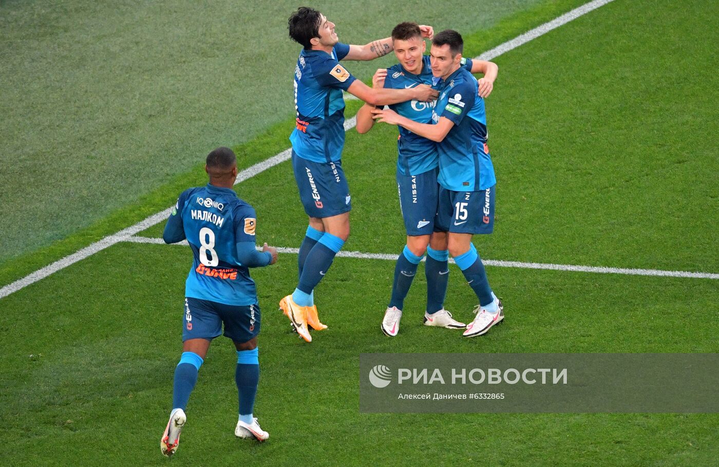 Футбол. РПЛ. Матч "Зенит" - "Арсенал"