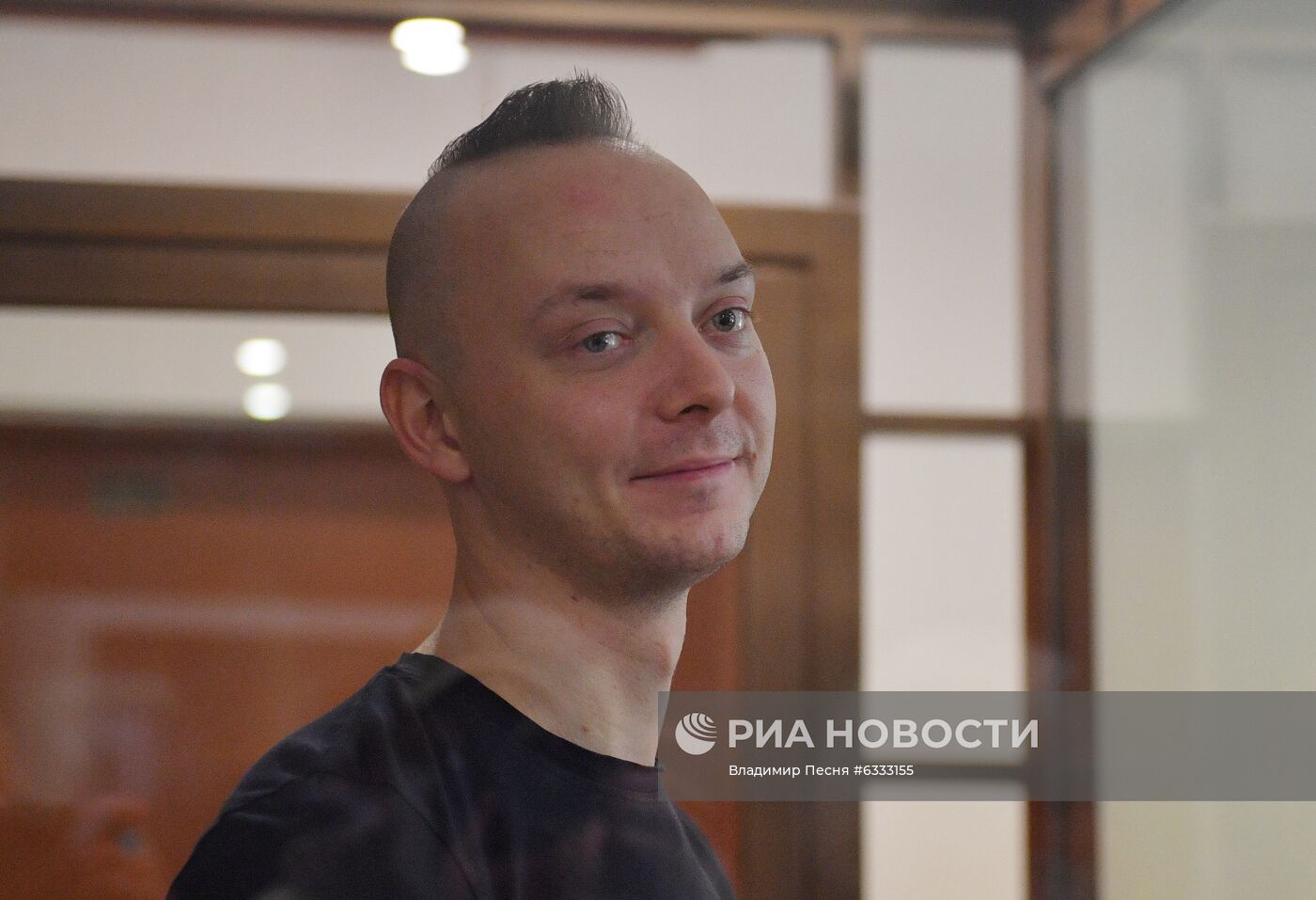Рассмотрение апелляции на продление срока ареста журналиста И. Сафронова