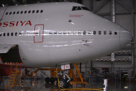 Презентация нового ангарного комплекса для техобслуживания самолетов "Аэрофлота" в Шереметьево 