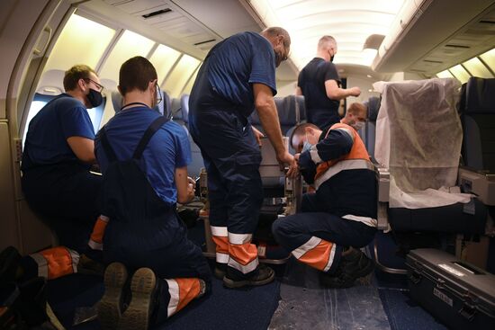 Презентация нового ангарного комплекса для техобслуживания самолетов "Аэрофлота" в Шереметьево 