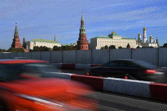 Ремонт Большого Каменного моста в Москве 