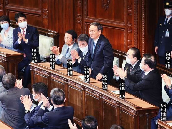 Есихидэ Суга утвержден на посту премьер-министра Японии