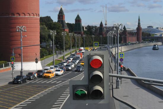 Ремонт Большого Каменного моста в Москве 