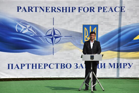 Открытие военных учений Rapid Trident-2020 на Украине