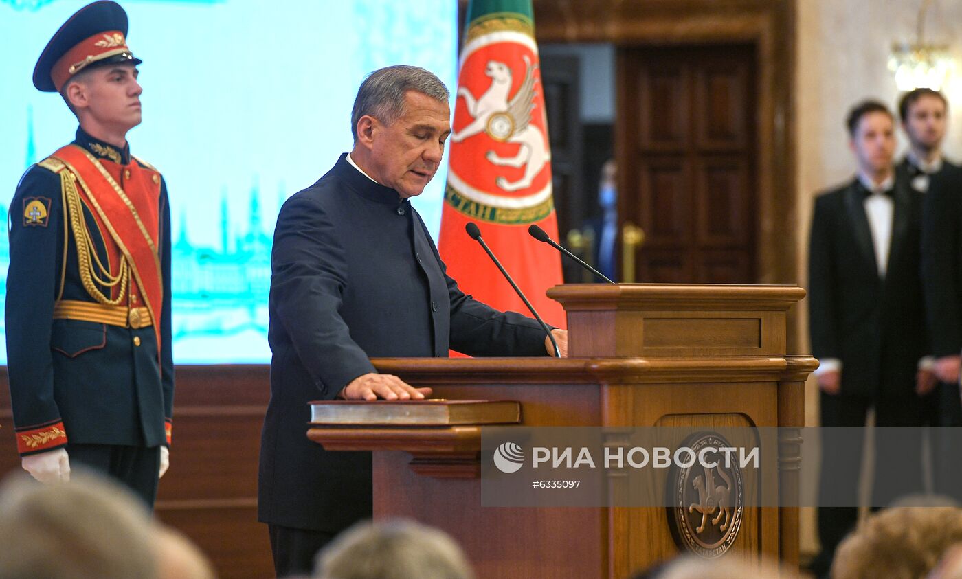 Церемония вступления в должность президента Татарстана Р. Минниханова