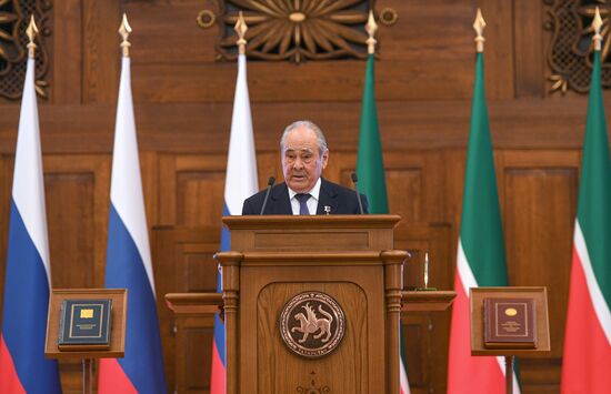 Церемония вступления в должность президента Татарстана Р. Минниханова
