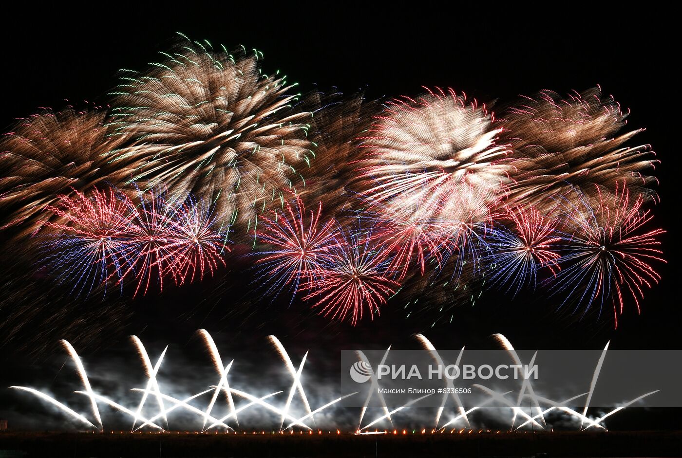 Фестиваль фейерверков "Ростех"
