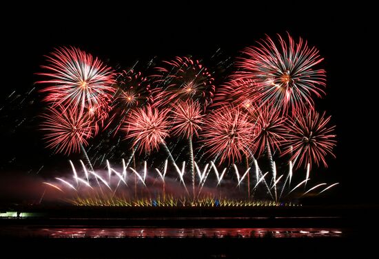 Фестиваль фейерверков "Ростех"
