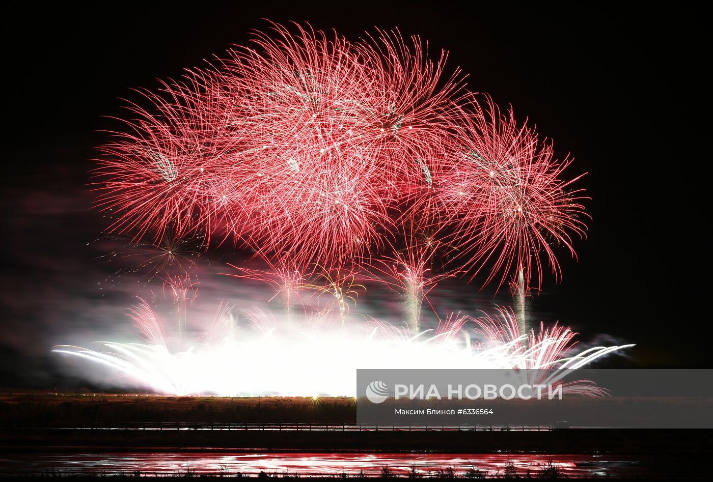 Фестиваль фейерверков "Ростех"