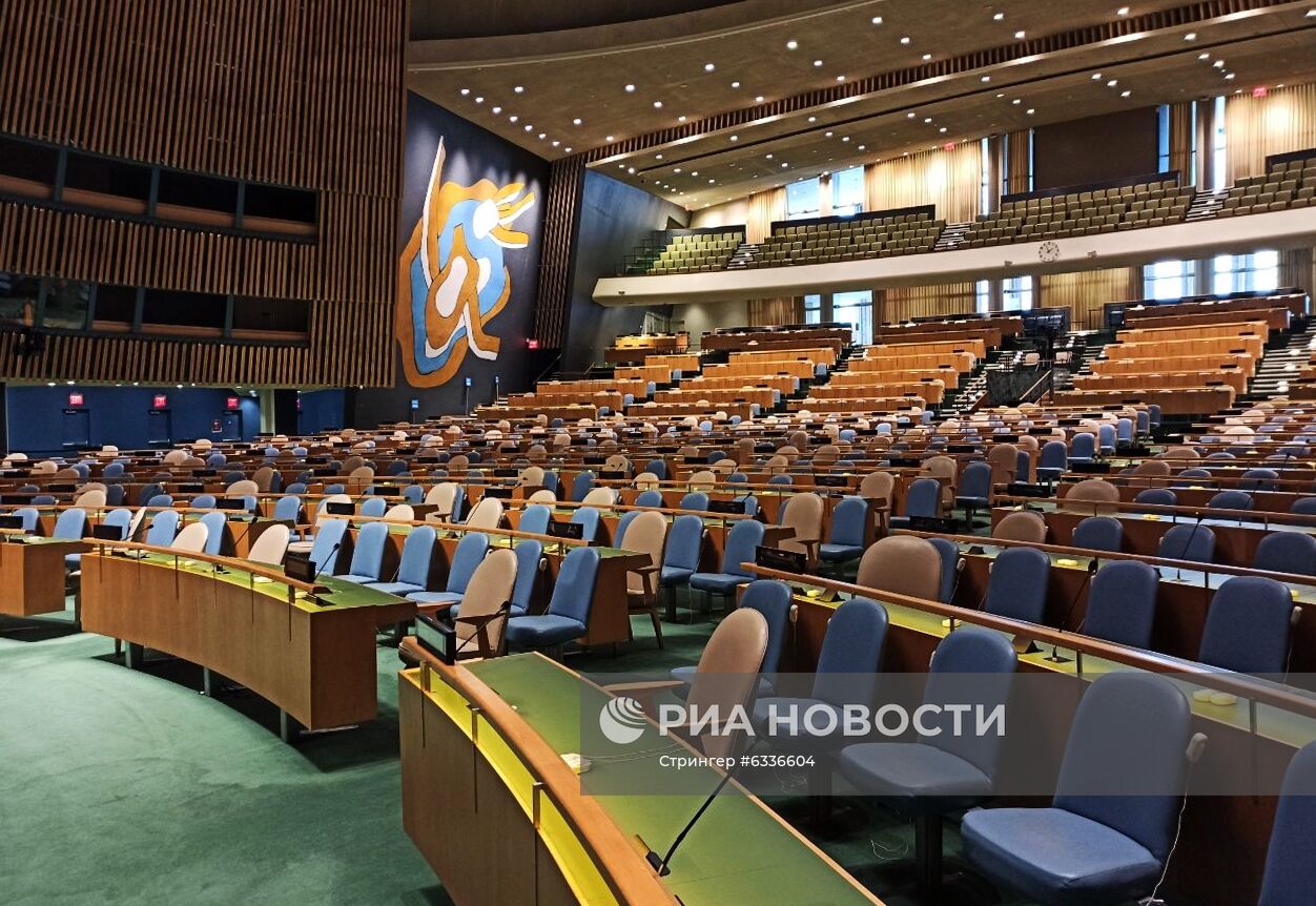 Штаб-квартира ООН в Нью-Йорке\