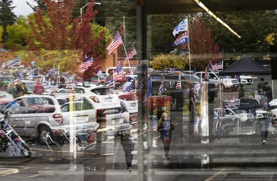 Акция сторонников Д. Трампа в Грешеме