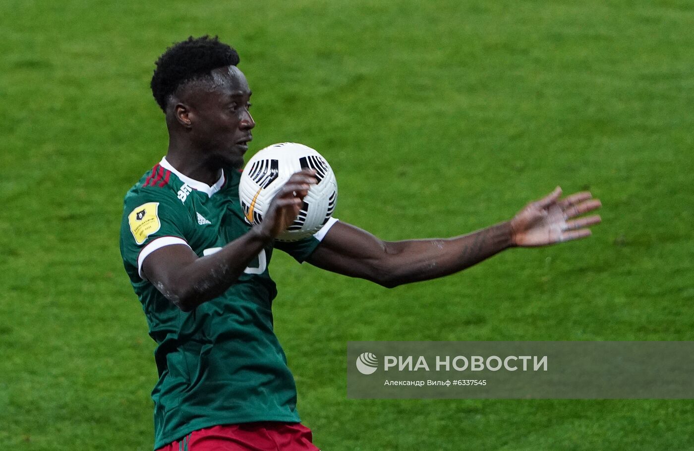 Футбол. РПЛ. Матч "Локомотив" — "Тамбов"