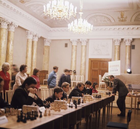 Шахматный турнир Дворцов пионеров