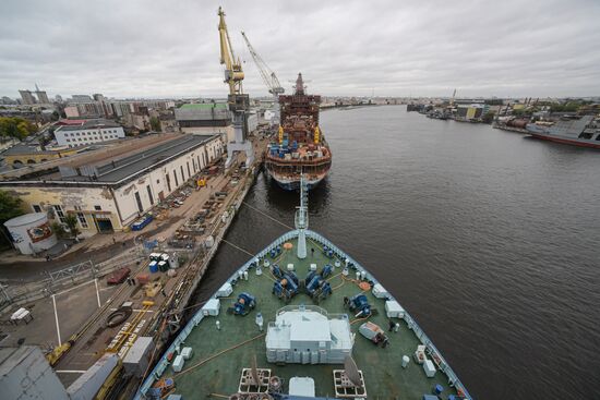 Отправка ледокола "Арктика" на ледовые испытания