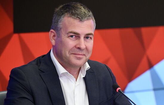 Онлайн-конференция на тему: "Итоги клинических исследований препарата "Арепливир" у пациентов с коронавирусной инфекцией".