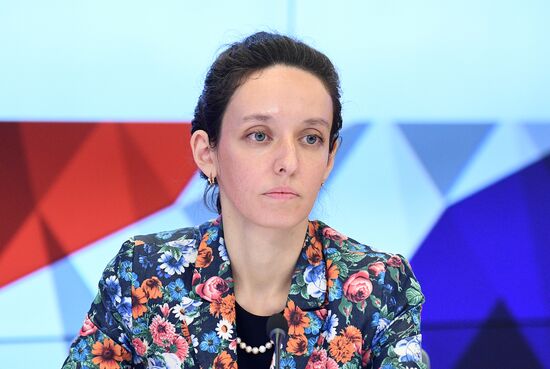 Онлайн-конференция на тему: "Итоги клинических исследований препарата "Арепливир" у пациентов с коронавирусной инфекцией".