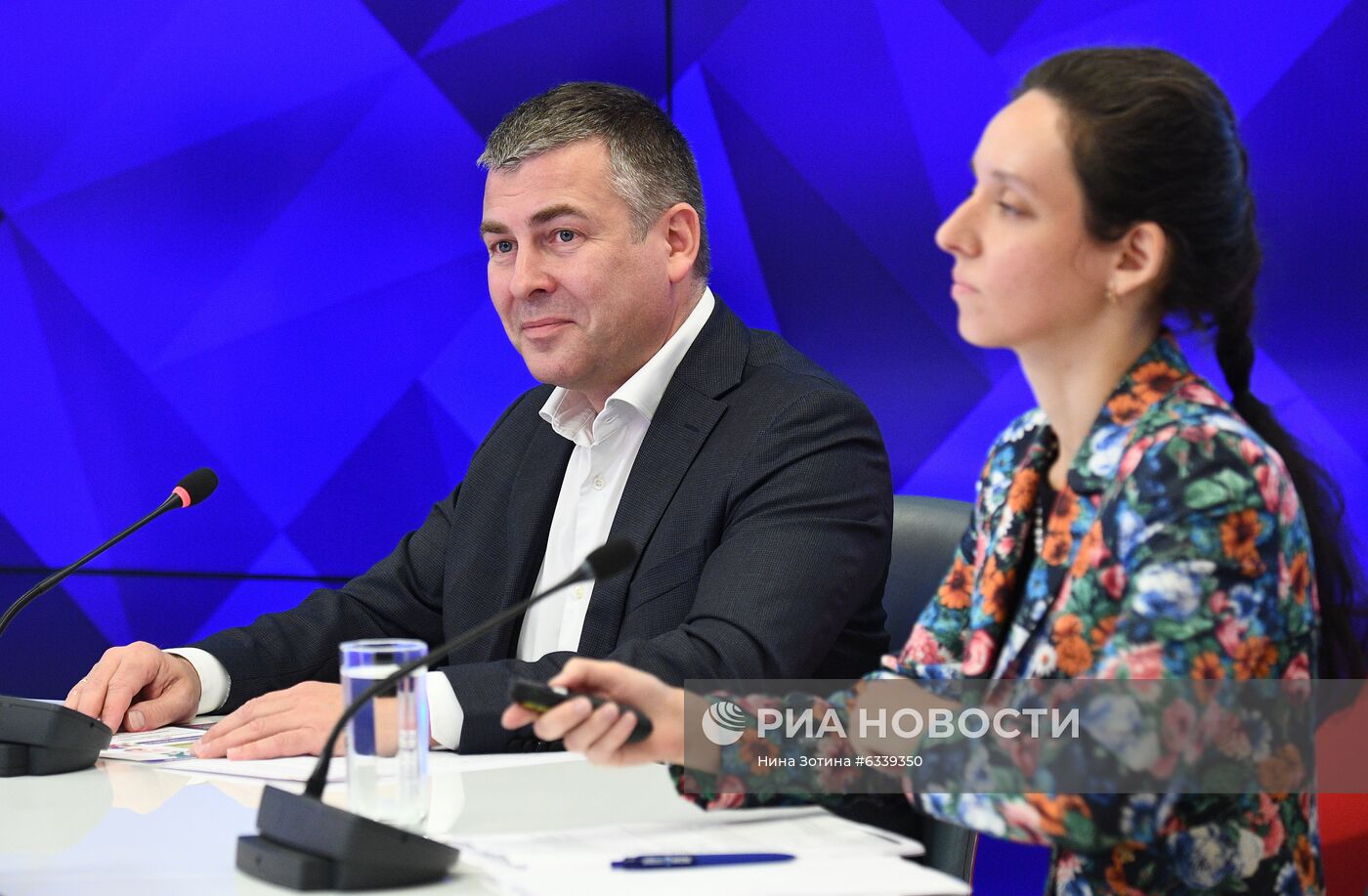 Онлайн-конференция на тему: "Итоги клинических исследований препарата "Арепливир" у пациентов с коронавирусной инфекцией".