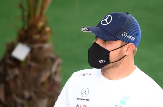 Подготовка к российскому этапу чемпионата мира по кольцевым автогонкам в классе "Формула-1"