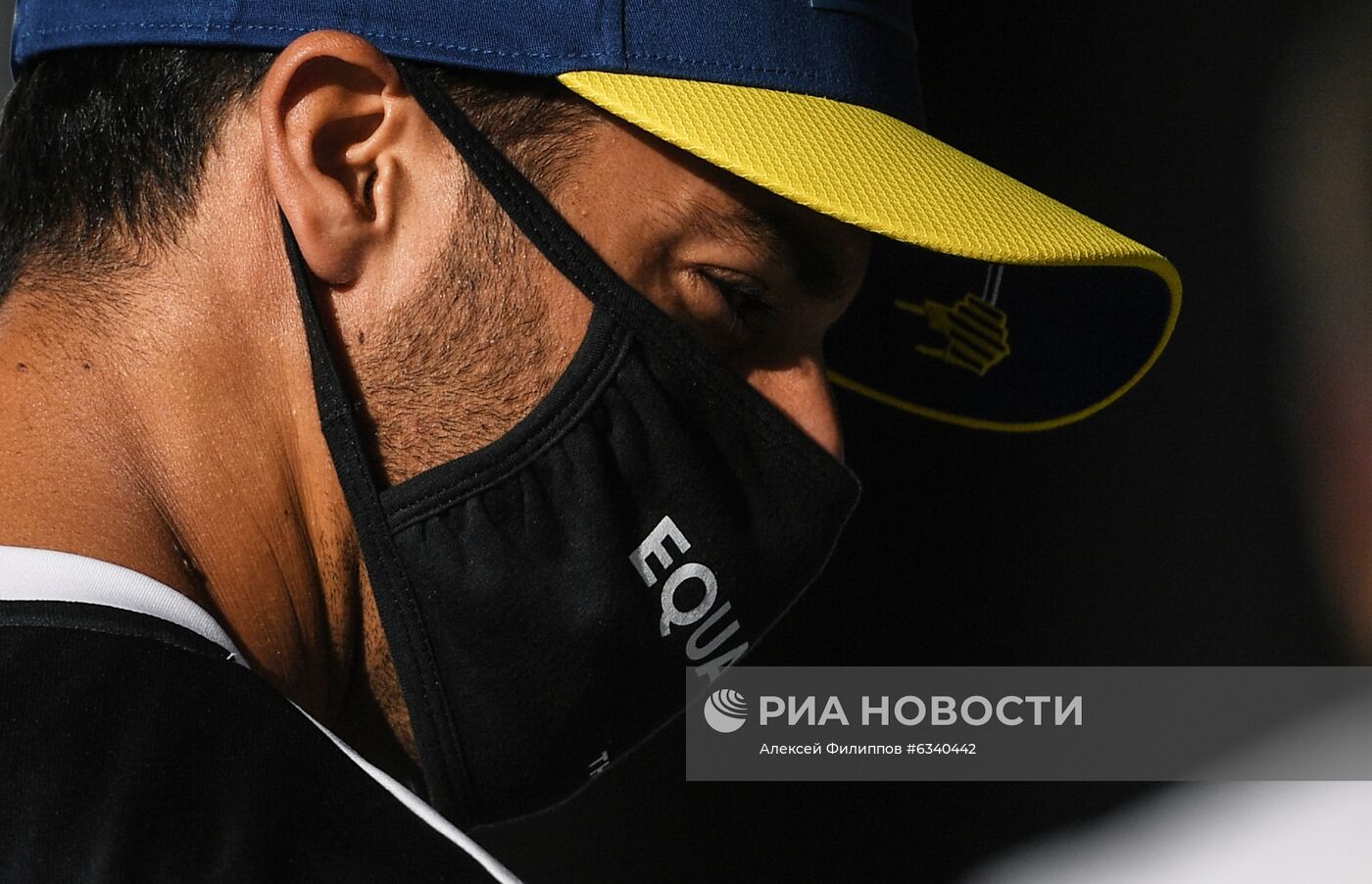 Подготовка к российскому этапу чемпионата мира по кольцевым автогонкам в классе "Формула-1"