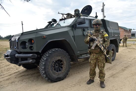 Учения Rapid Trident - 2020 на Украине