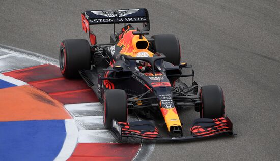 Автоспорт. Формула 1. Гран-при России. Квалификация