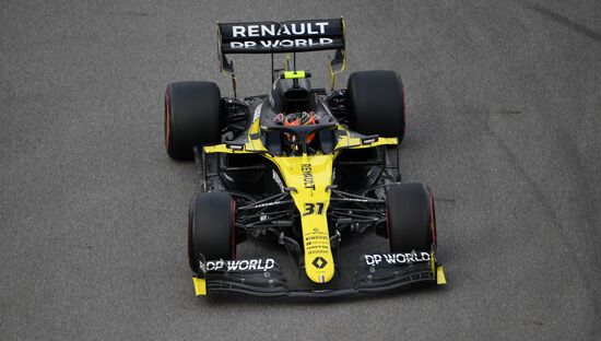 Автоспорт. Формула 1. Гран-при России. Квалификация