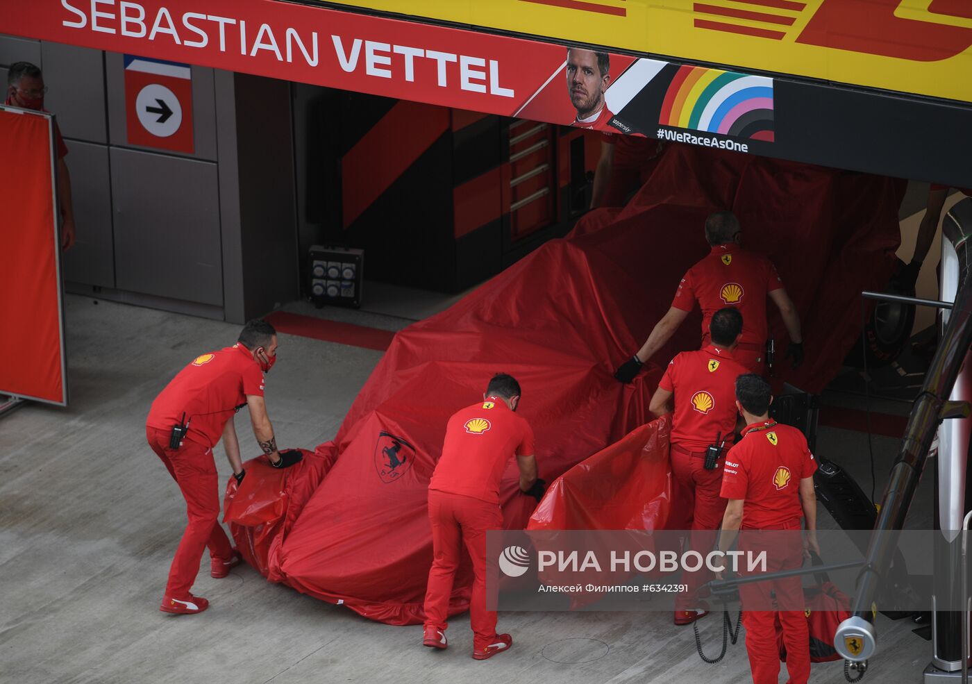 Автоспорт. Формула 1. Гран-при России. Квалификация