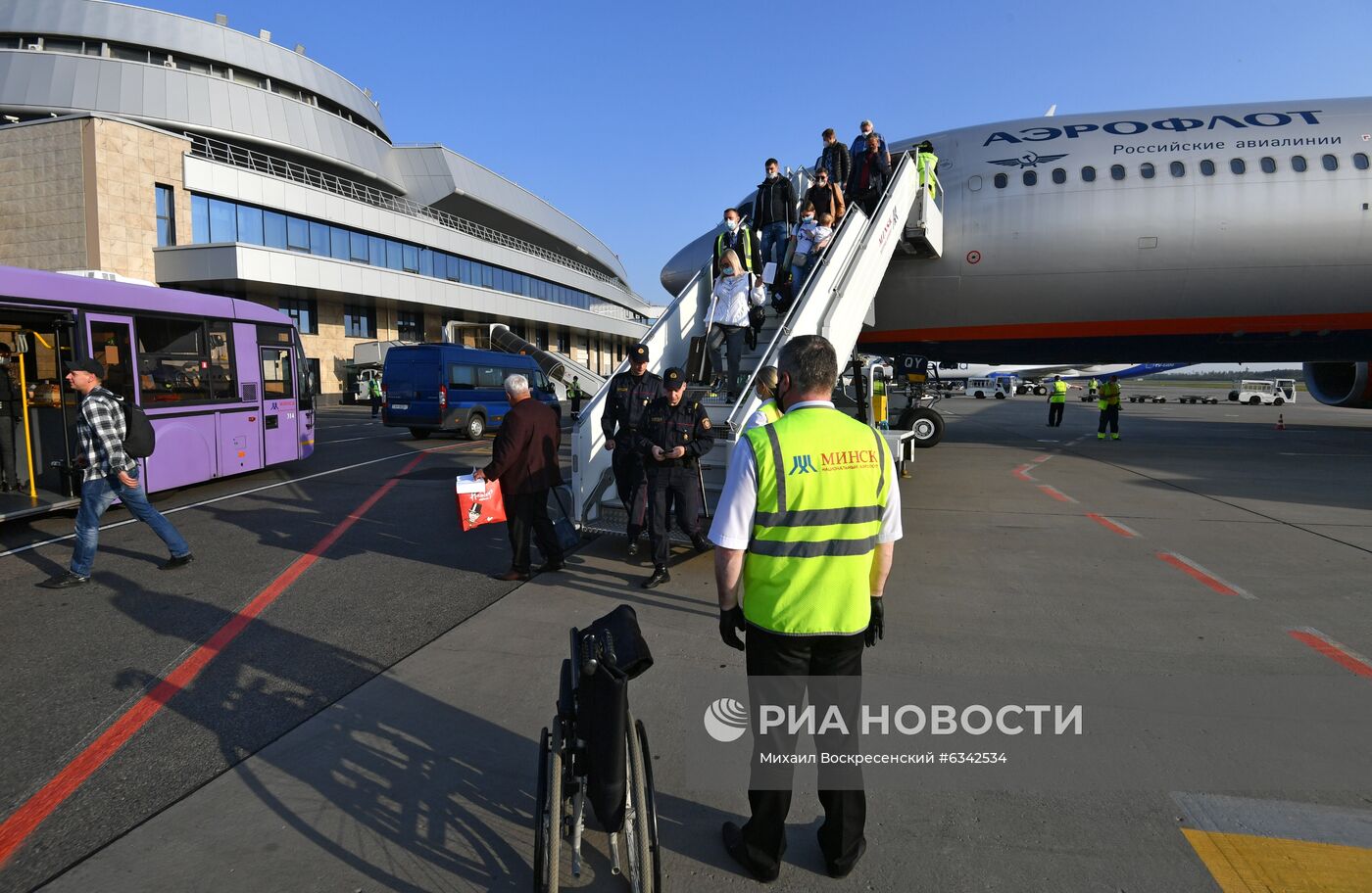 Возобновление авиасообщения между РФ и Белоруссией