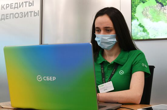 Сбербанк открыл первый офис в новом формате