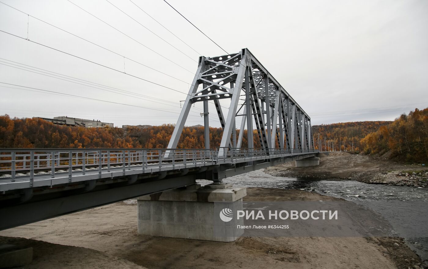 Открытие нового ж/д моста через реку Кола  